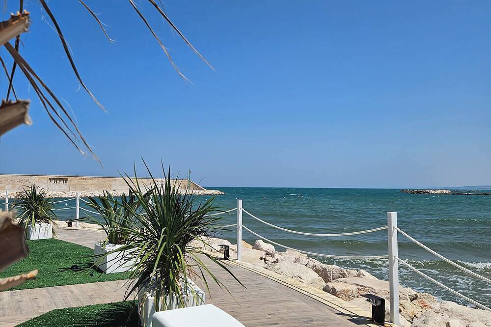 Sea View Suite in Marina di Montenero, Adriatic Coast Molise
