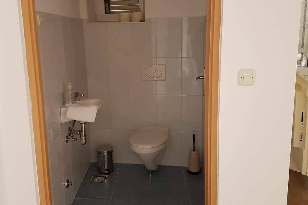 Ganze Wohnung, Dukat Apartman 2 in Pakostane in Pakostane, Zadar