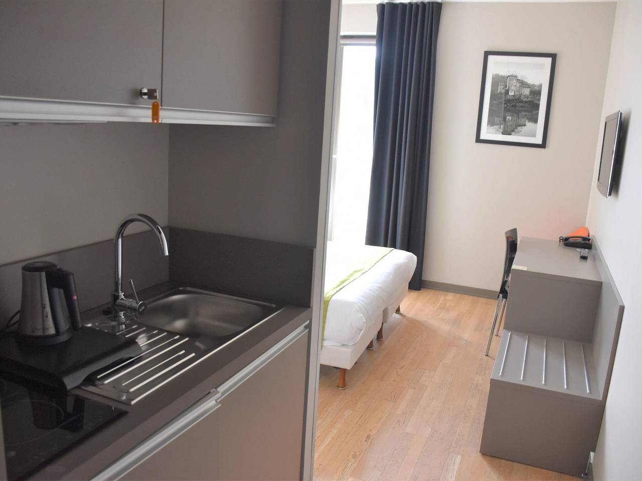 Appartement entier, Retraite urbaine à Lyon près du fleuve Saone in Lyon, Rhône
