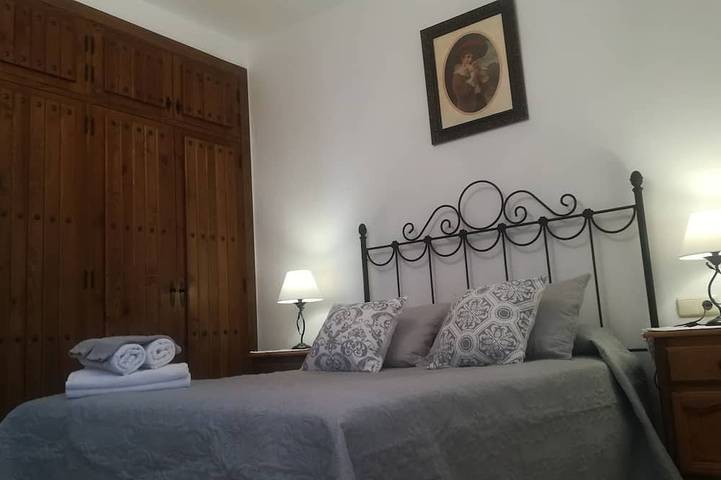 Villa de campagne, près de Frigiliana, vues fantastiques, petite piscine privée. in Frigiliana Road, Frigiliana