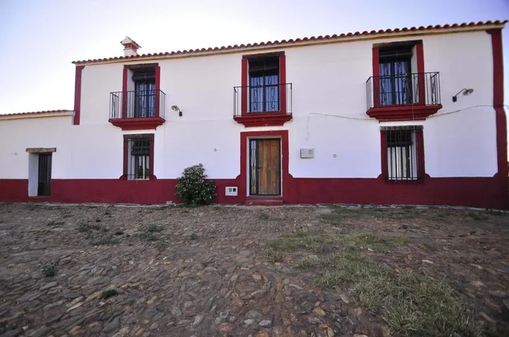 Albergue para 3 personas, con vistas y jardín, Se admiten mascotas - 1