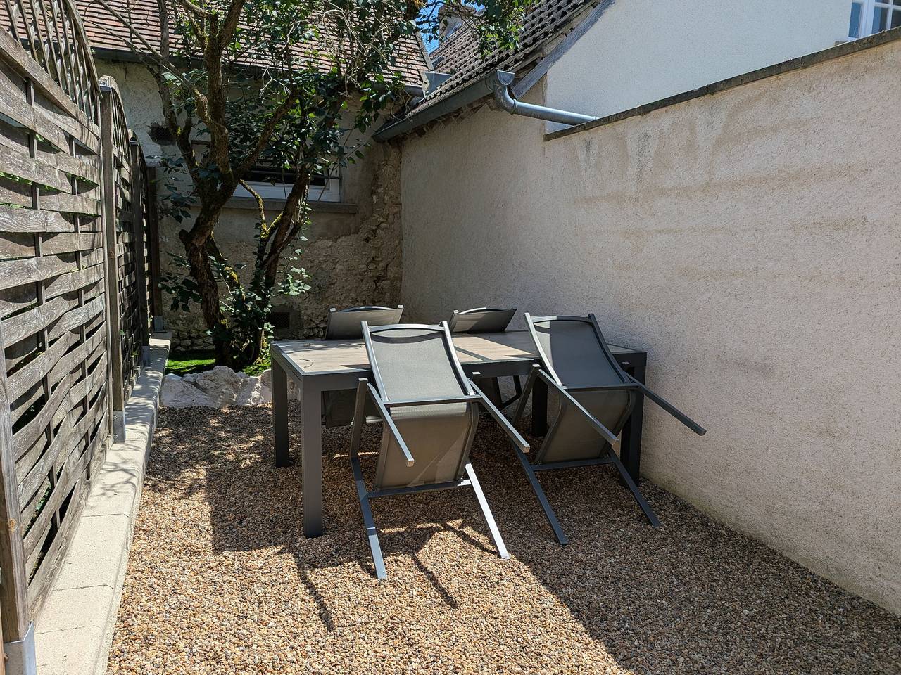 Gîte 4 pers. avec terrasse privative entre Sologne et Châteaux de la Loire in Cléry-Saint-André, Vallée de la Loire