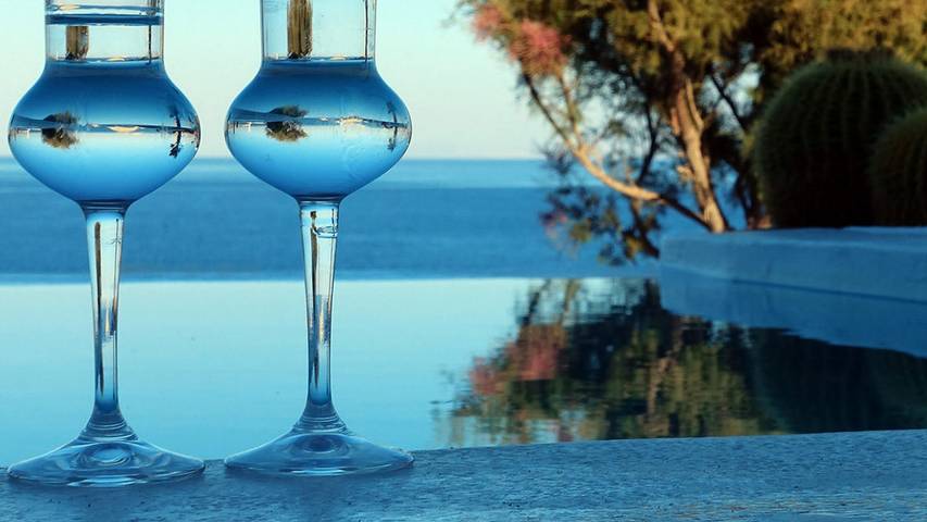 Location de vacances pour 3 personnes, avec vue sur l’océan et balcon dans Folégandros - 3