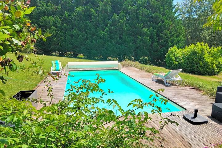 Gîte pour 4 personnes, avec jardin, animaux acceptés à Douville