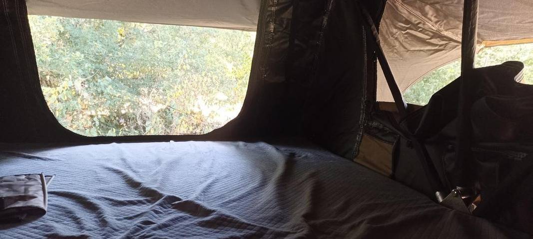 Location de vacances pour 2 personnes, avec jardin ainsi que vue et piscine à Grèzes (Lot) - 3