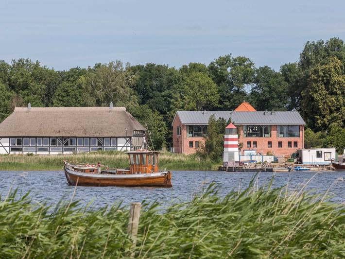 Ferienhaus für 5 Personen, mit Sauna und Balkon sowie Ausblick, mit Haustier in Ummanz