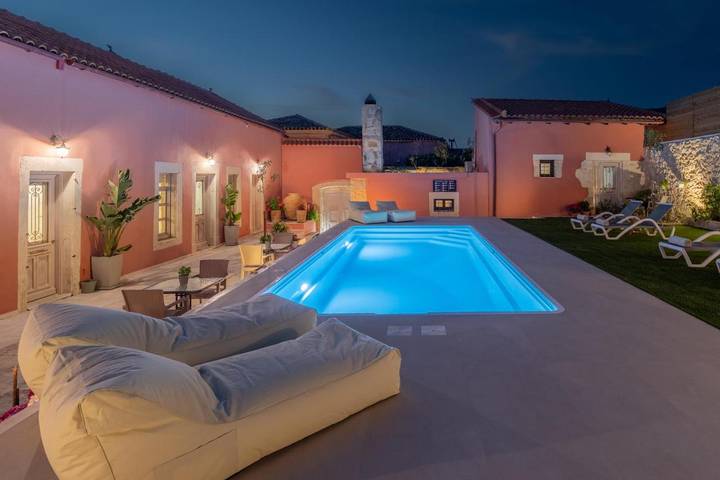 Appartement de vacances pour 4 personnes, avec piscine et jardin