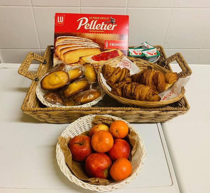 Chambre d’hôte pour 2 personnes, avec vue et terrasse dans la Loire - 4