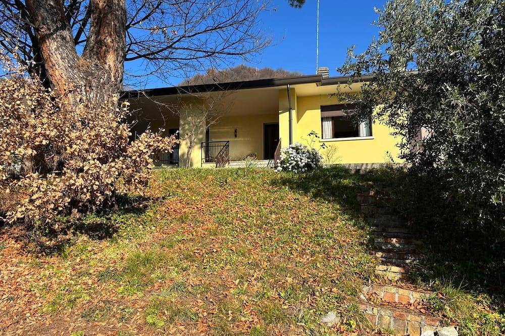 Cà degli Olivi - Villino tra gli olivi nel borgo in Caneva, Prealpi Carniche