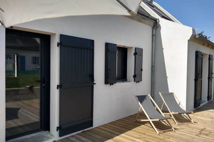 Gîte pour 8 personnes, avec jardin dans Plage De Pouldon