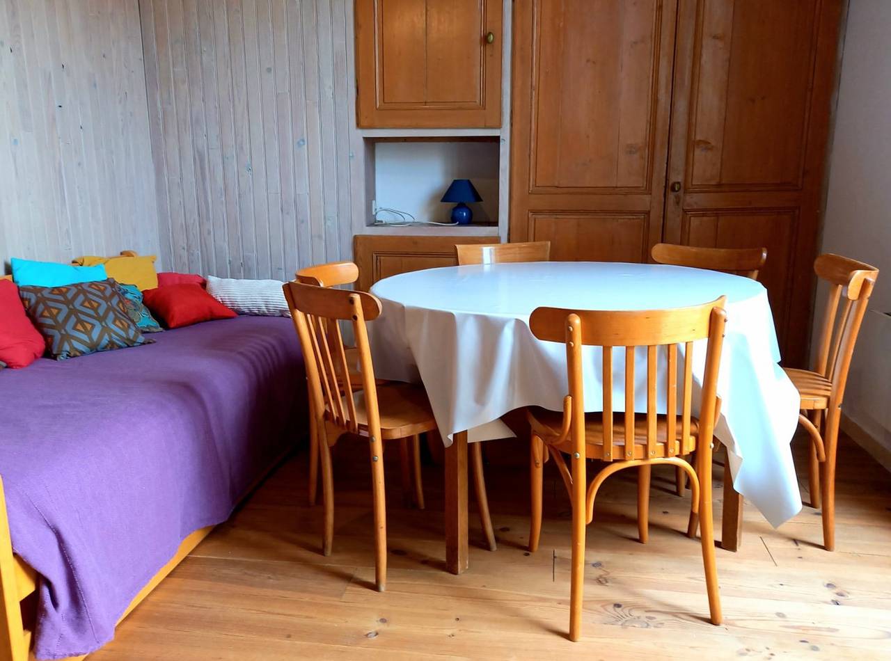 Appartement entier, Bel appartement 65 m² proche du port in La Rochelle, Région de La Rochelle