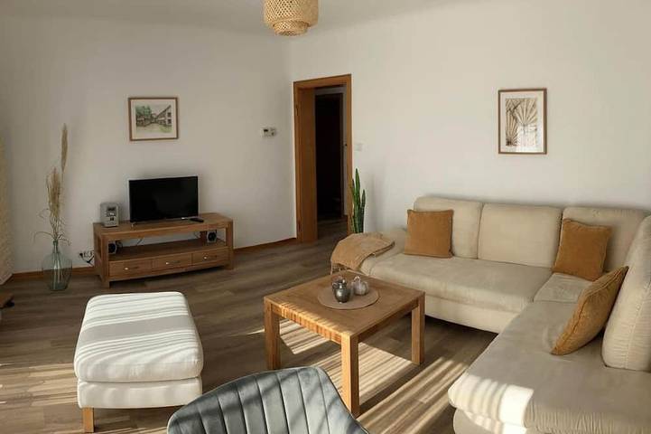Ferienwohnung für 3 Personen, mit Balkon und Garten