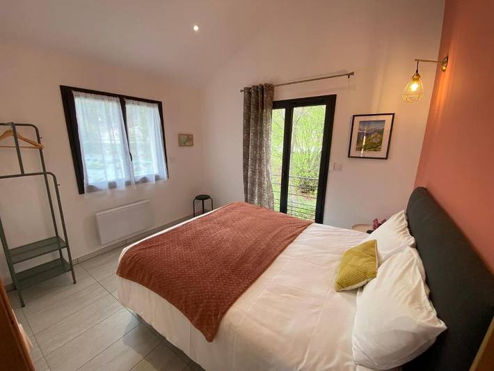 Appartement de vacances pour 4 personnes, avec Balcon et Terrasse ainsi que Jardin et Piscine