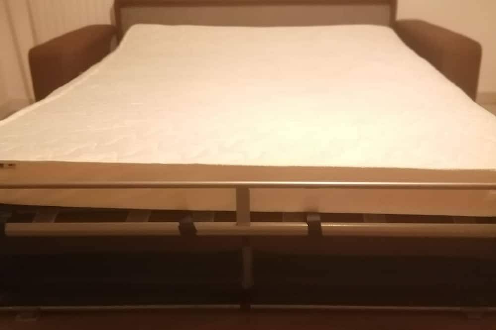 Entire apartment, Beautiful apartment with terrace 10 minutes from La Défense and Parc Lagravere in Colombes, Hauts-de-Seine