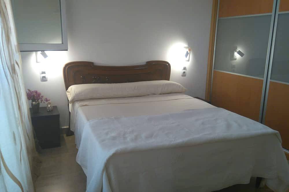 Apartamento entero, Bonito apartamento a 400 metros de orilla del mar. in San Juan Playa (Alicante), Costa Blanca