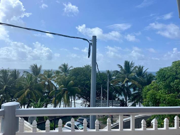 Gîte pour 4 personnes, avec vue et terrasse à Le Lorrain (Martinique) - 2