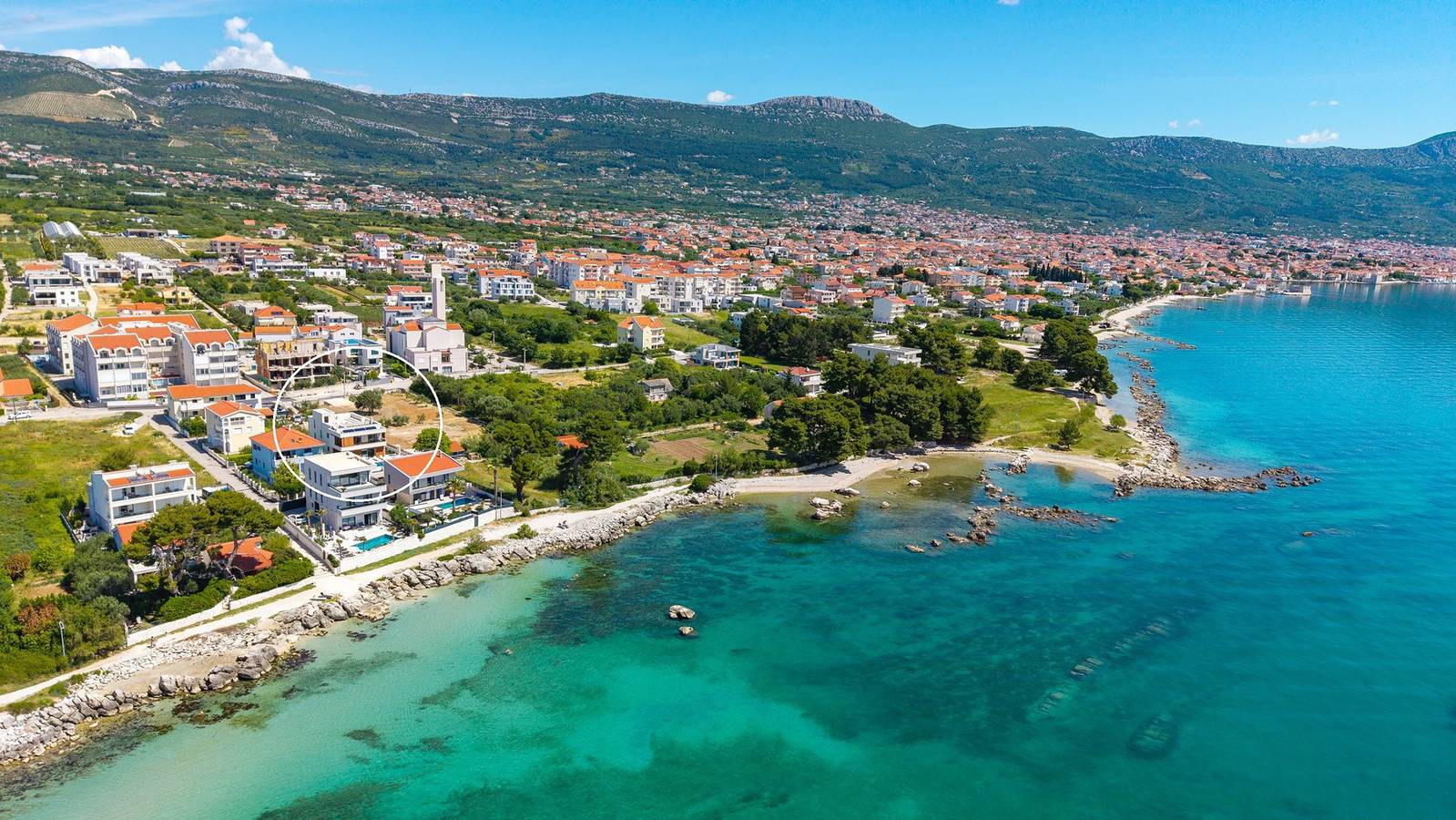 **Villa San Pietro – Ein luxuriöser Rückzugsort am Meer in Kaštel Štafilić** in Kastel Stafilic, Kaštela