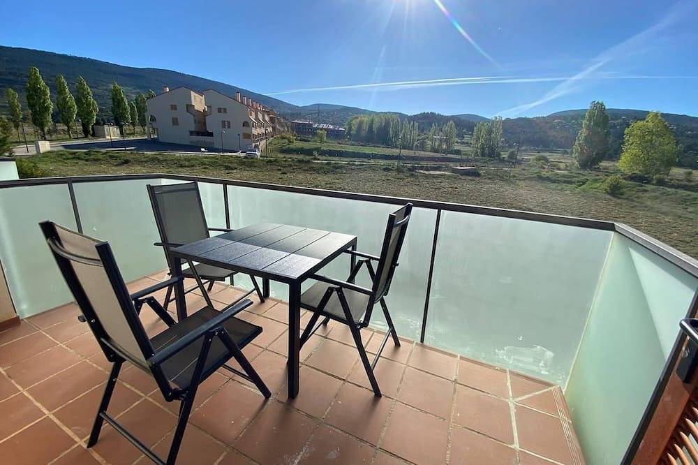 Apartamento entero, Apartamento Sueño de Alcala en Alcala de la Selva a pie de pistas de Valdelinares in Alcalá de la Selva, Provincia de Teruel