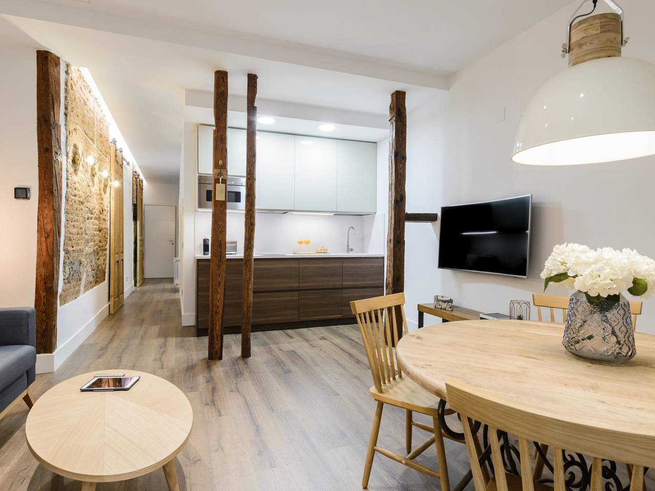 Apartamento vacacional entero, Piso de 2 dormitorios en el centro - Alojamiento de Temporada in Centro (Madrid), Madrid