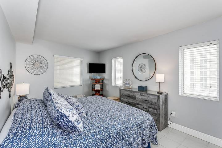 Vacation rental for 6 people, with pool and balcony in Perdido Key