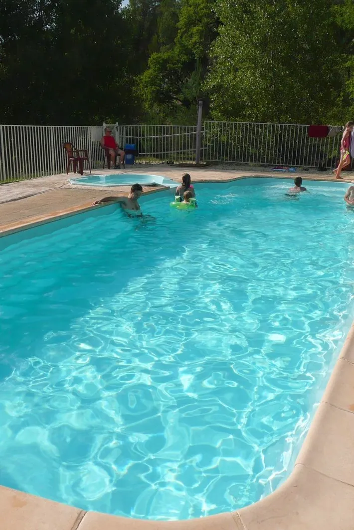 Casa de vacaciones para 2 personas, con sauna y jacuzzi además de jardín y piscina - 1