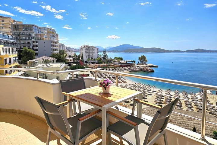 Ganze Wohnung, Happy Stay Ilir 214 /w Sea View Balcony in Sarandë, Vlorë