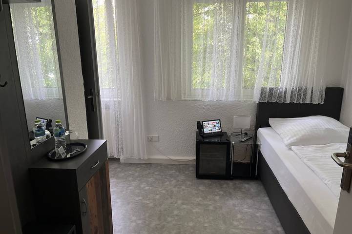 Ferienwohnung für 2 Personen, mit Garten in Ludwigsburg - 3