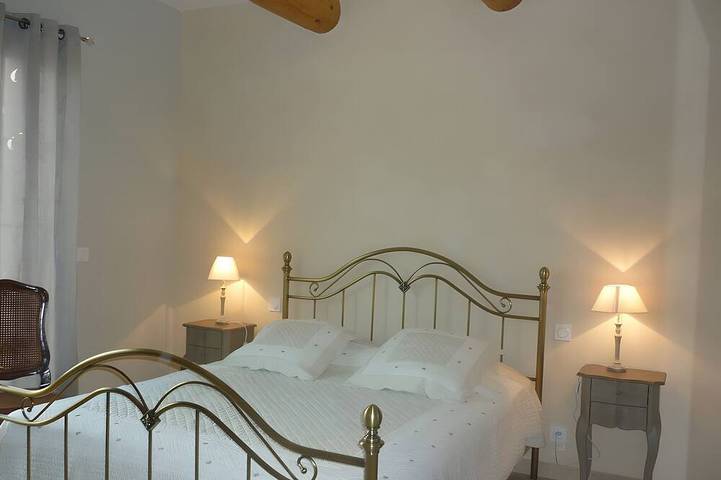 Appartement de vacances pour 2 personnes, avec jardin à Orange