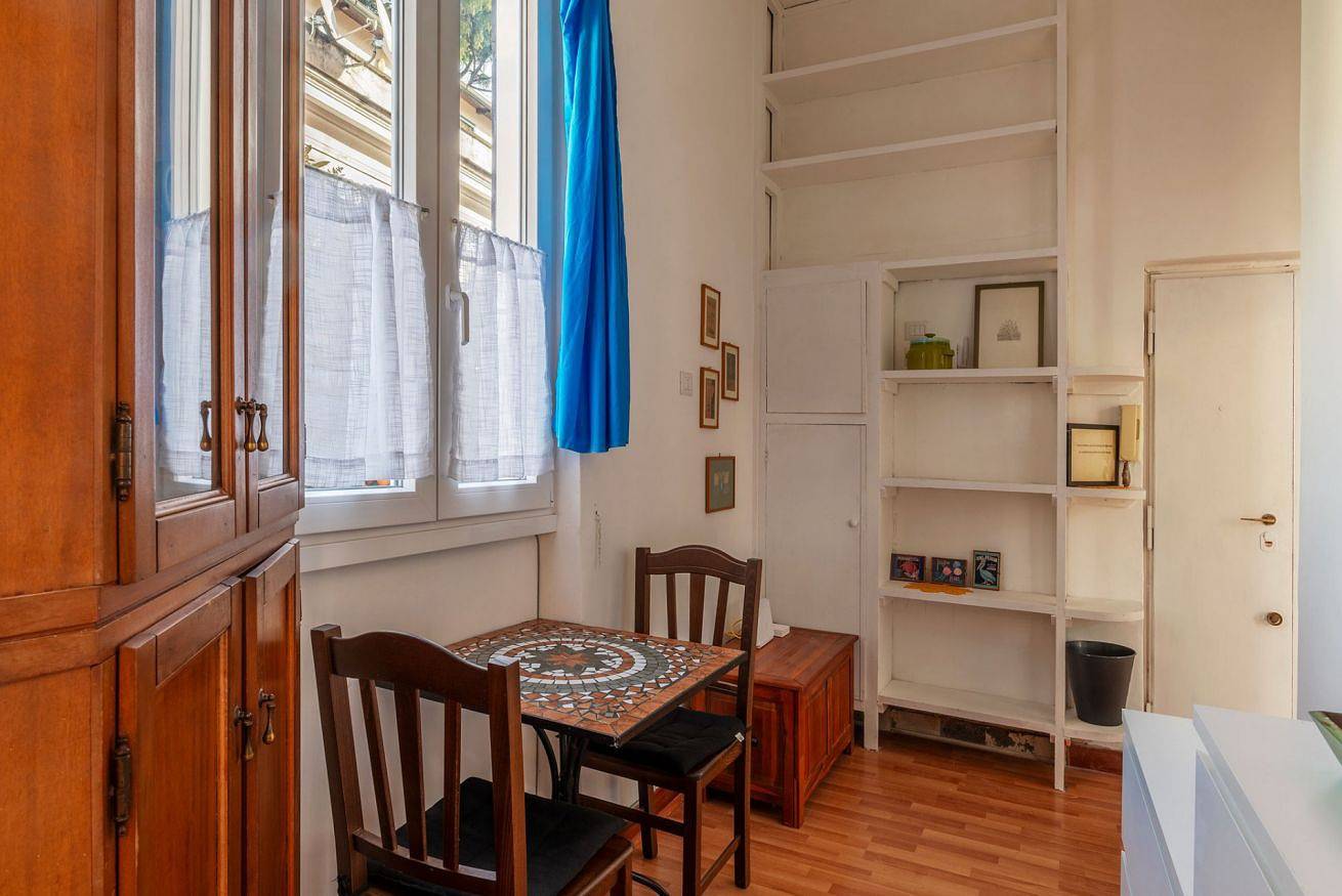 Apartamento entero, Apartamento de vacaciones para 2 personas con balcón/terraza in El Vaticano, Provincia de Roma