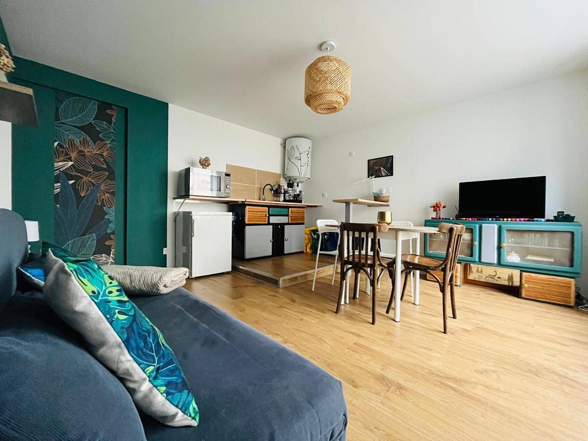 Appartement entier, Mon petit cocon auvergnat in Combronde, Parc naturel régional des Volcans d'Auvergne