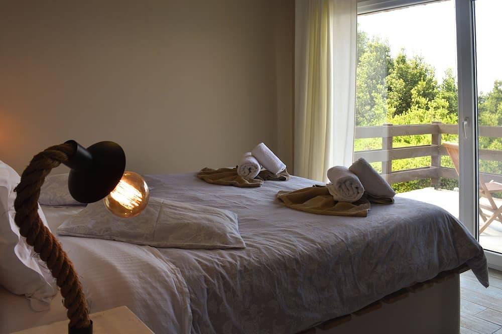 Verträumte Villa am Meer mit beheiztem Pool in Agios Spiridon, Korfu