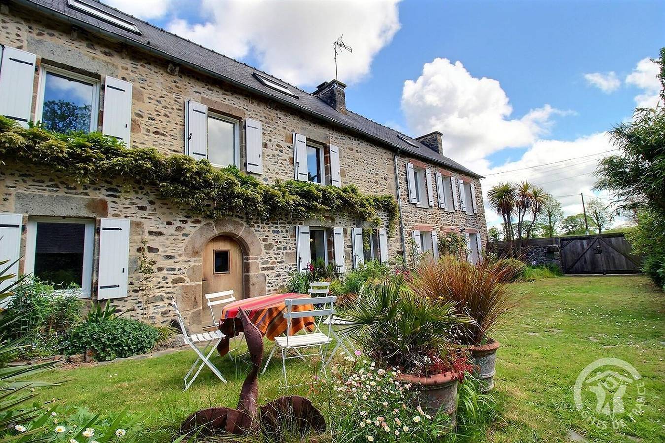 La maison des soeurs in Trégomeur, Côte de Goëlo