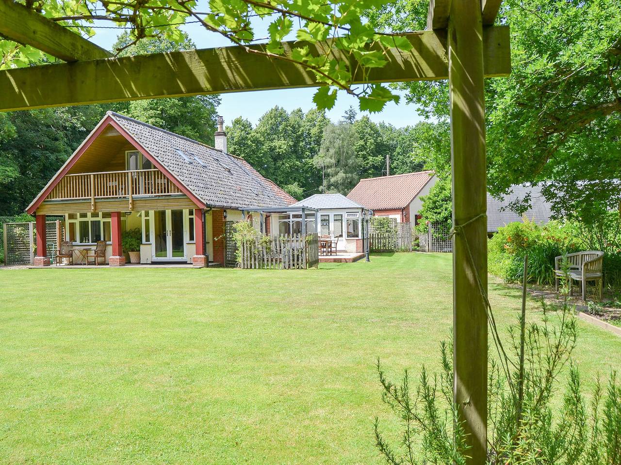 Holiday Rental for 8 People in Wroxham, Norfolk