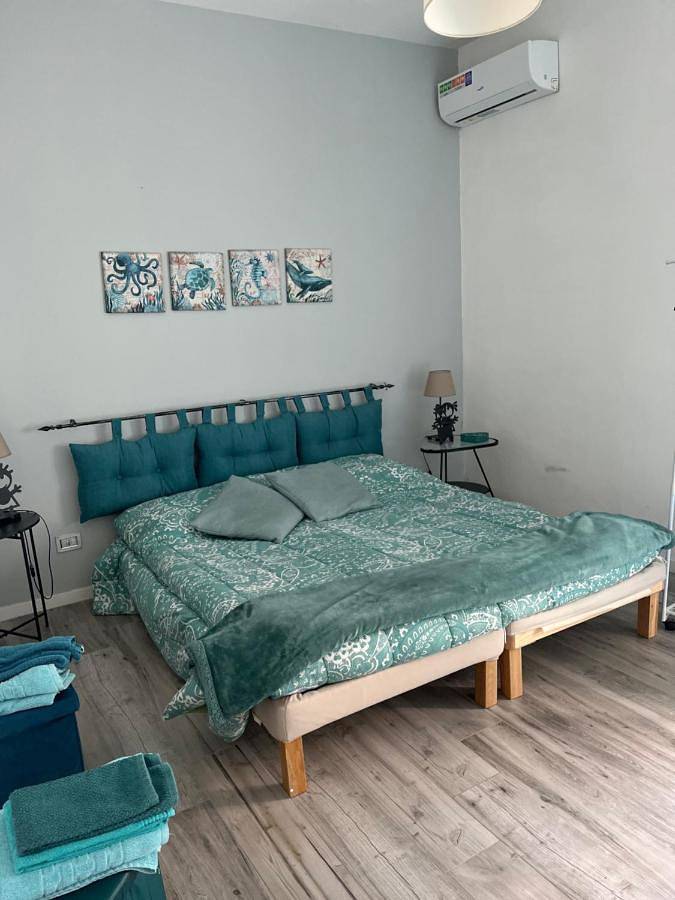 Gîte pour 9 personnes, avec piscine et vue ainsi que jardin et bassin pour enfant, animaux acceptés dans Ostie - 2