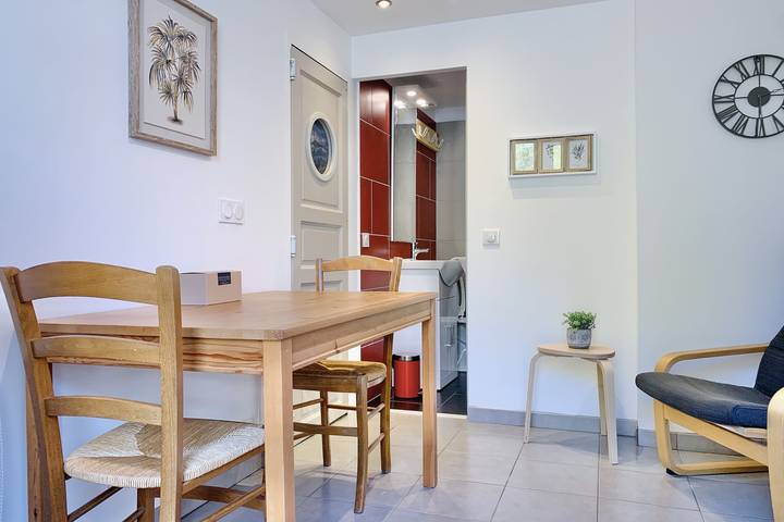 Gîte pour 2 personnes, avec Jardin à Lumbin