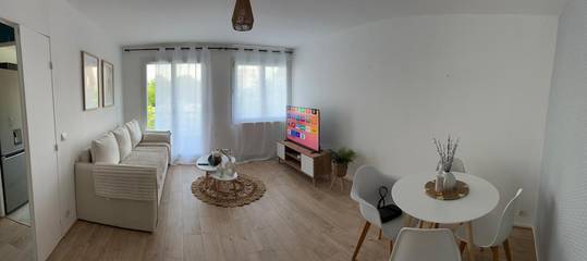 Gîte pour 4 personnes, avec balcon à Champs-sur-Marne