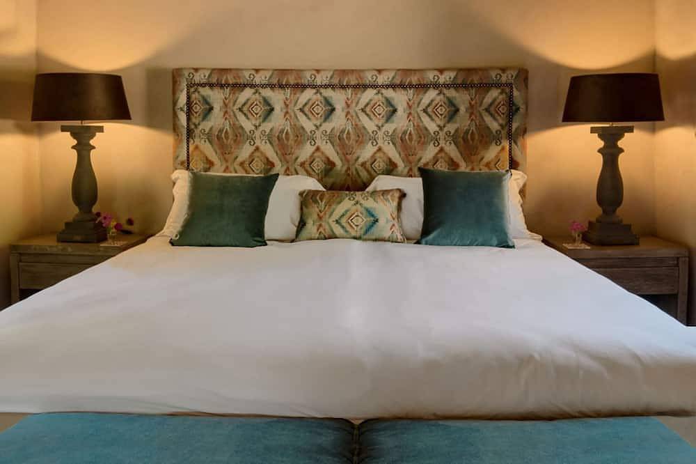 Luxury villa in splendid secluded location with private spa and pool. in Perugia, Perugia Province