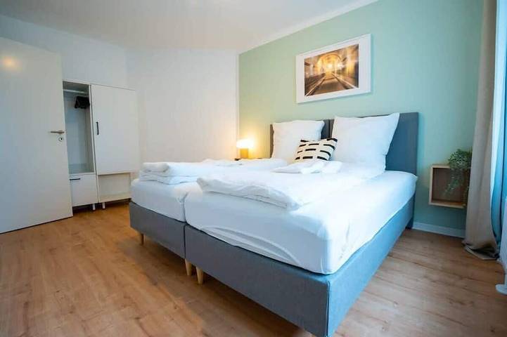 Ganze Wohnung, Hamburg City Apartment for 7 in Hamburg Rotherbaum, Hamburg