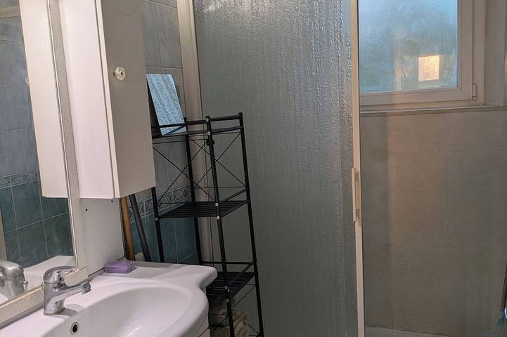 Entire apartment, New Listing in Saint-Affrique, Parc naturel régional des Grands Causses