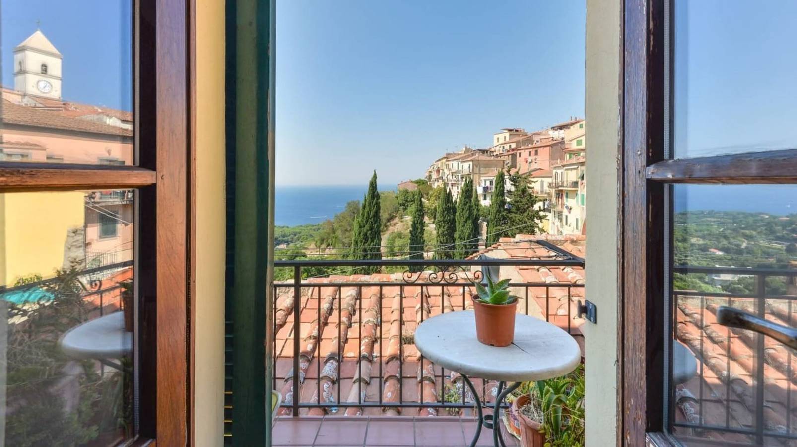 Apartamento vacacional entero, Vista Su Montecristo in Capoliveri, Elba