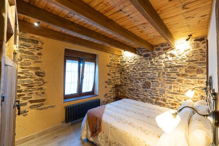Casa rural para 8 personas en Aliste - 4