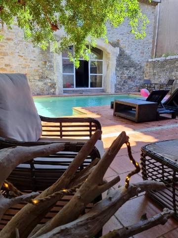 Cottage pour 2 personnes, avec piscine et terrasse à Canet