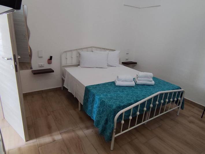B&b per 3 persone, con terrazza a Sannicola
