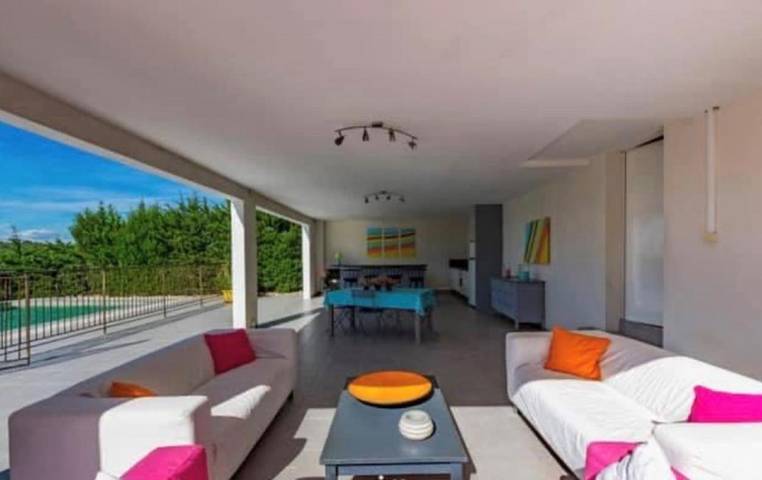 Villa pour 8 personnes, avec piscine ainsi que jardin et vue à Montpellier - 4