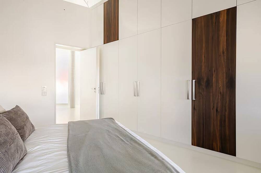 Ganze Wohnung, Design-Penthouse im Wasserturm. 7 Minuten vom Icc- und Olympiastadion entfernt in Westend Berlin, Berlin