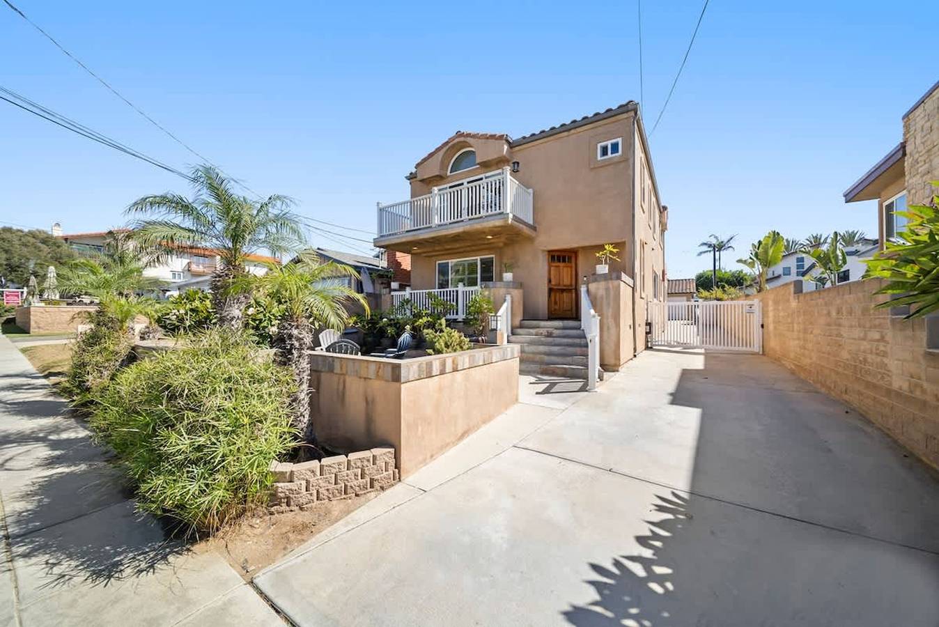 Hot Tub Ocean Views 3 Bedroom Private Home in Carlsbad, San Diego County