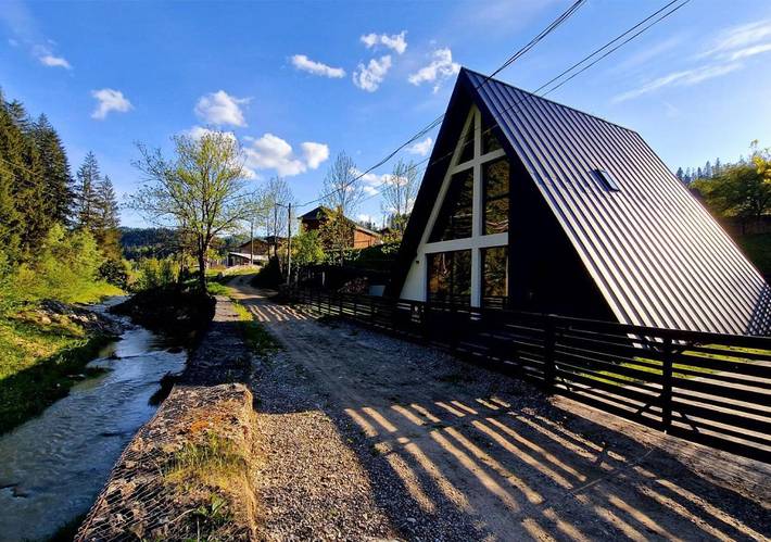 Chalet pour 9 personnes, avec vue et jardin