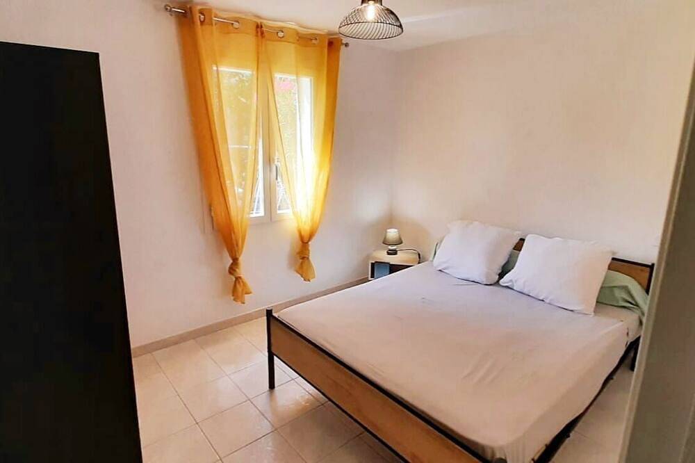 Appartement entier, T3 avec piscine à 2mn de la plage in Pietracorbara, Cap Corse