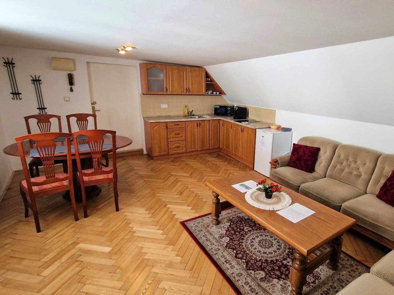 Apartamento entero, Old Town home in Staré Město, Praga
