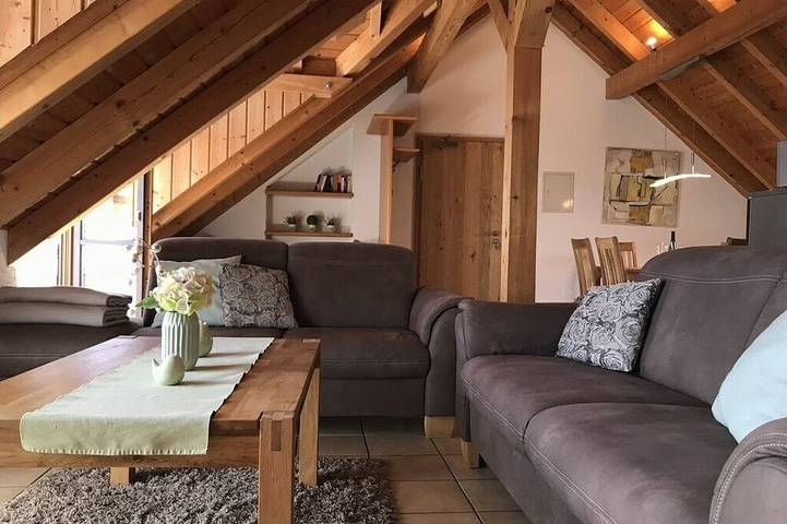 Ferienwohnung für 4 Personen, mit Terrasse in Leinsweiler